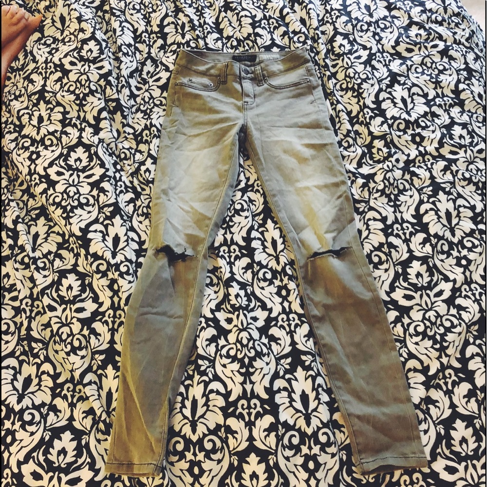 Women’s Jeans